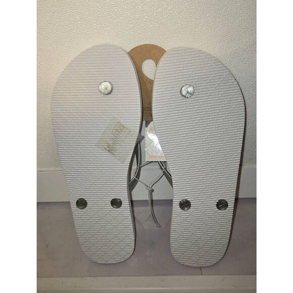 Primark Women's Size L (9/10) Bride To Be Flip Flops - Picture 2 of 3